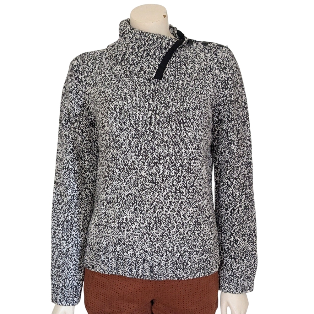 Chaps Split Neck Sweater Size PXL